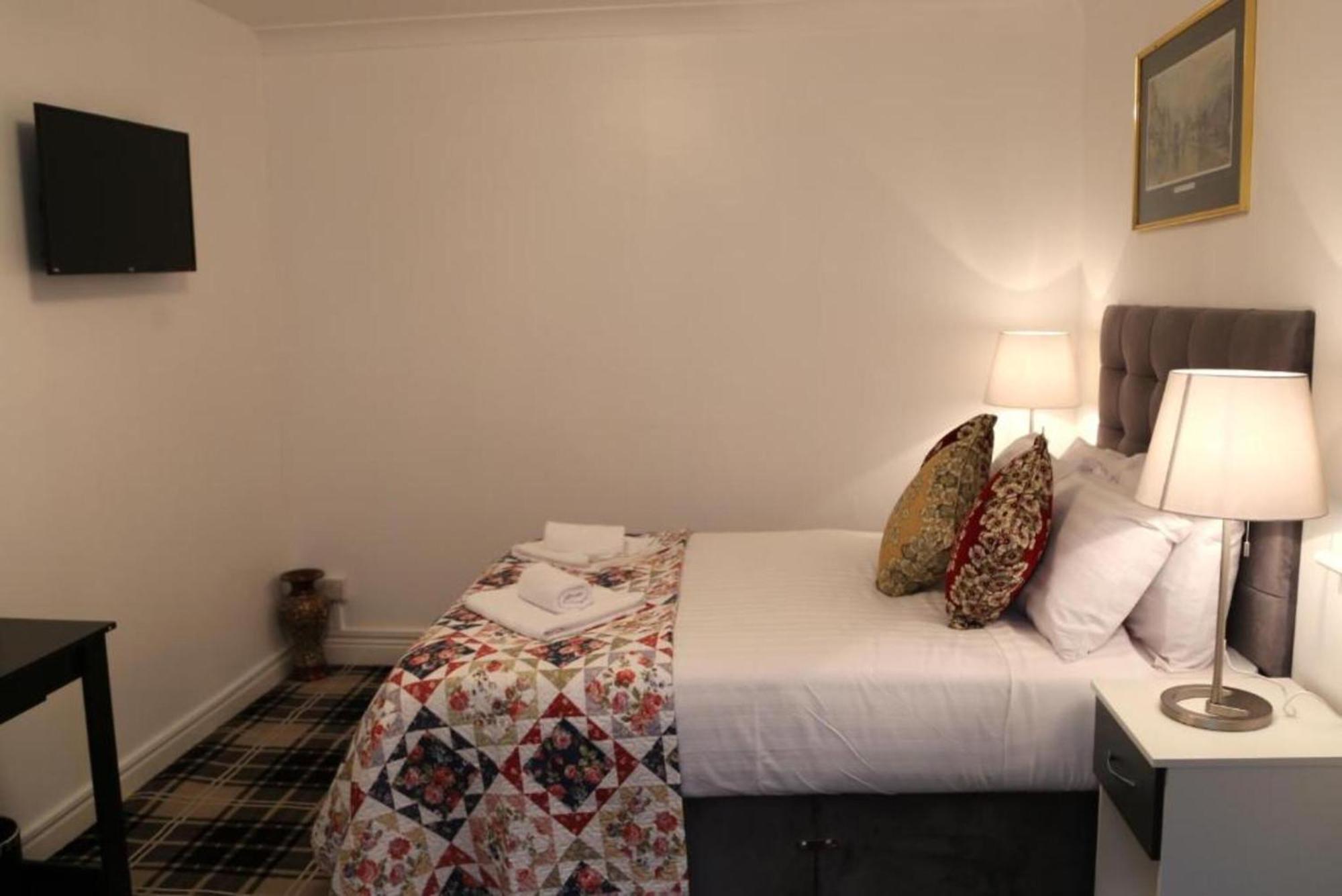 Oyo 4 Sisters Inn North Kyme Екстериор снимка